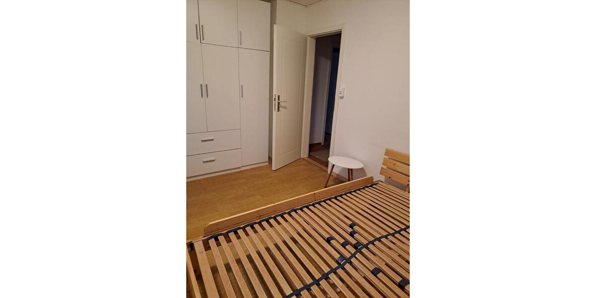 Dachgeschoßwohnung Leonberg - 2.5 Zimmer, 65 m&sup2;, 920&euro; | Angebot:26262619