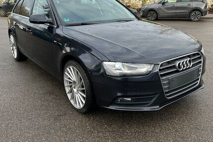 Audi A4 200.000 km 8.599 &euro; Möglingen/Ludwigsburg 71696