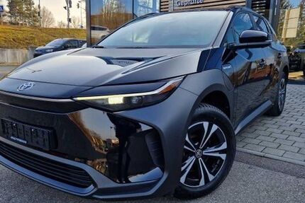 Toyota bZ4X 1.927 km 32.900 &euro; Nürtingen 72622