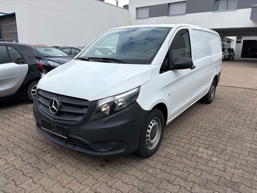 Mercedes-Benz Vito 72.893 km 17.995 € Stuttgart 70597