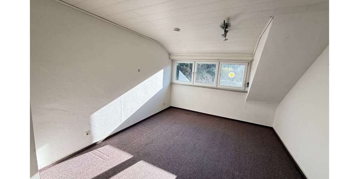 Etagenwohnung Stuttgart Luginsland - 3 Zimmer, 58 m&sup2;, 209.000&euro; | Angebot:26096097