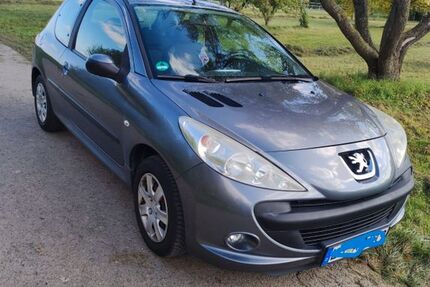 Peugeot 206 124.000 km 2.350 € Ditzingen 71254