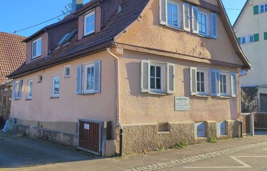 Haus zum Kaufen in Stuttgart Plieningen 337.000 € 105 m²