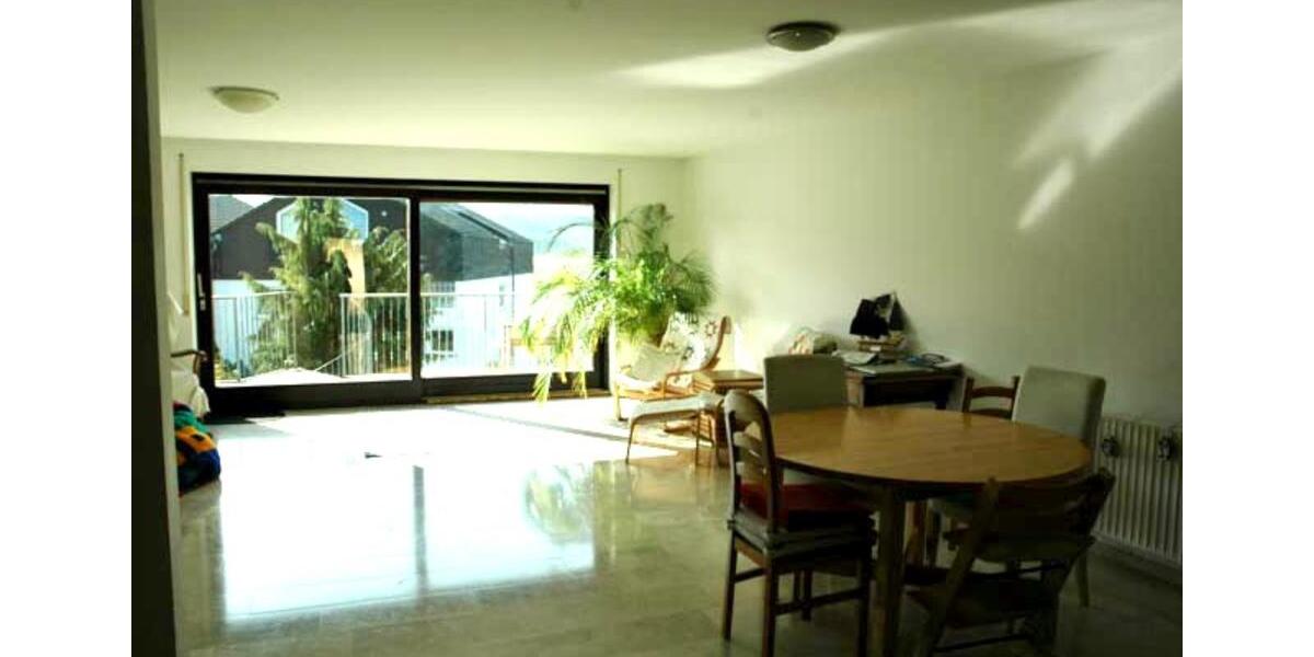 Looking for a House near Stuttgart? Schönes Reihenmittelhaus 6 zimmer