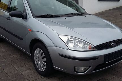 Ford Focus 104.000 km 4.590 &euro; Metzingen 72555
