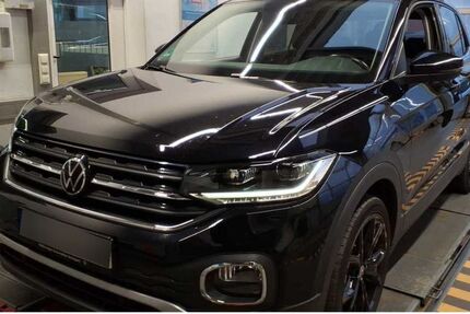 VW T-Cross 86.359 km 17.730 &euro; Stuttgart 70563