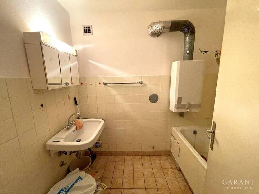 * Charmante 4 Zimmer-City-Wohnung mit ganz viel Potenzial in beliebter Lage *