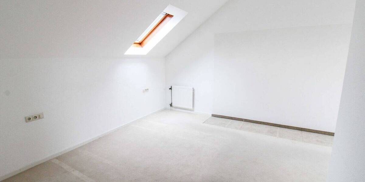 Etagenwohnung Bietigheim-Bissingen Bietigheim - 4 Zimmer, 106 m&sup2;, 299.000&euro; | Angebot:26789709