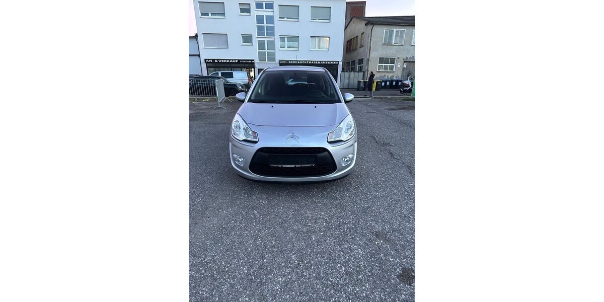 Citroen C3 147.000 km 2.900 € Fellbach 70736