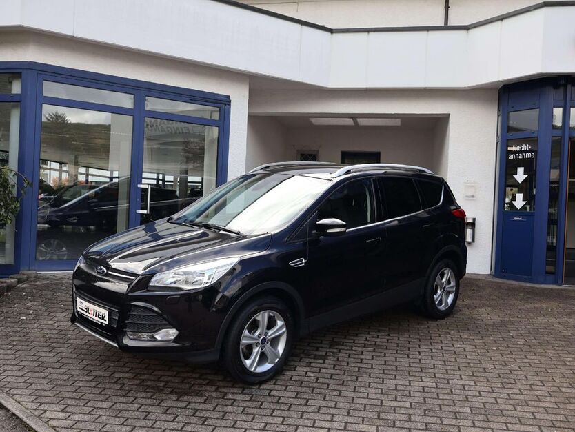 Ford Kuga 66.450 km 12.350 € Besigheim 74354