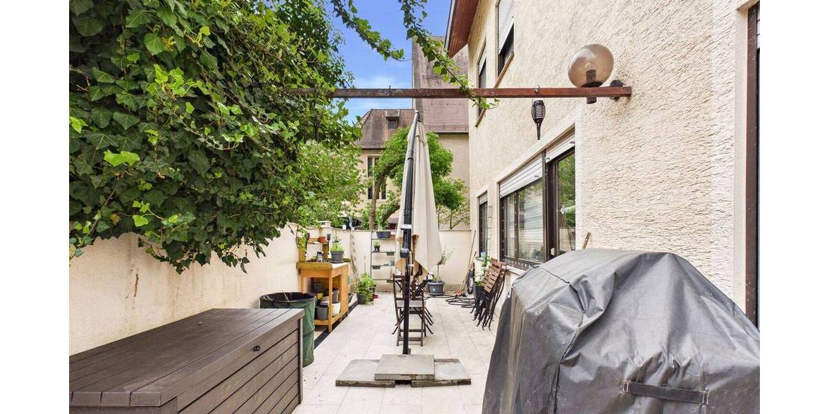 Etagenwohnung Bad-Cannstatt Bad Cannstatt - 3 Zimmer, 87 m&sup2;, 1.615&euro; | Angebot:26417581