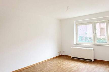 Wohnung Stuttgart Ost - 2 Zimmer, 50 m&sup2;, 765&euro; | Angebot:25167819