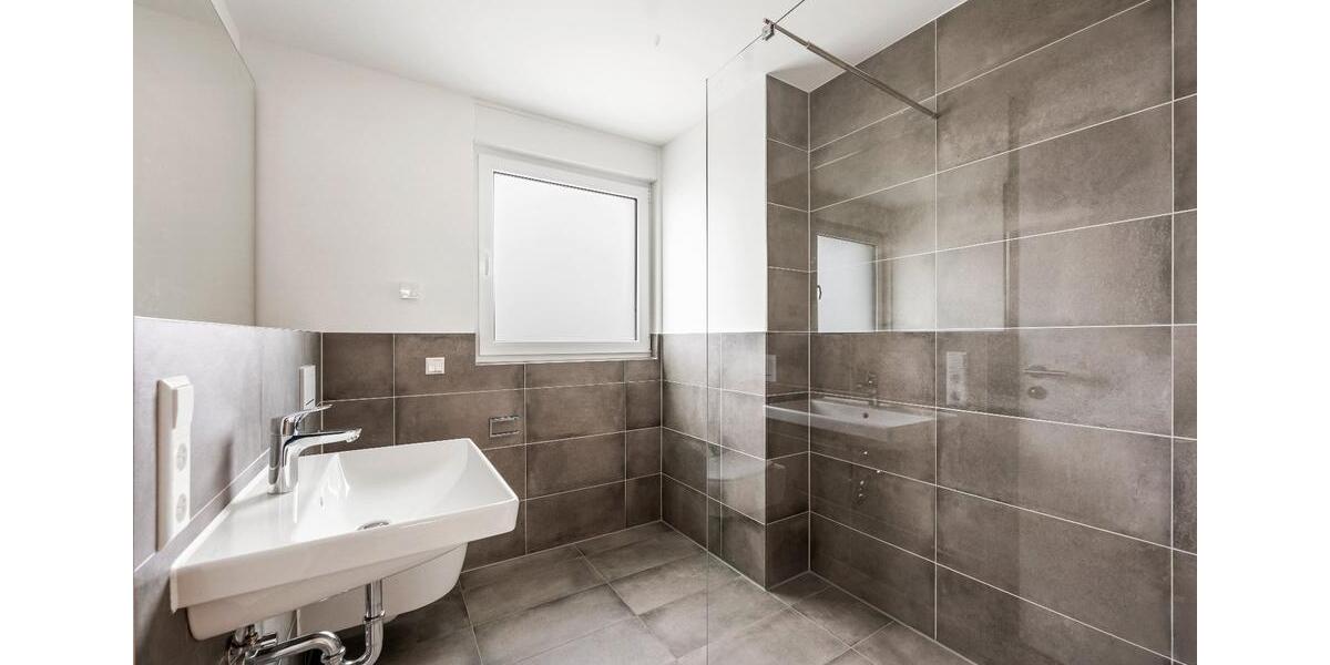 Reihenhaus Filderstadt - 4 Zimmer, 130 m&sup2;, 2.950&euro; | Angebot:26384153