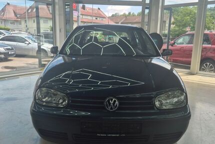 VW Golf 230.000 km 2.980 &euro; Ebersbach 73061