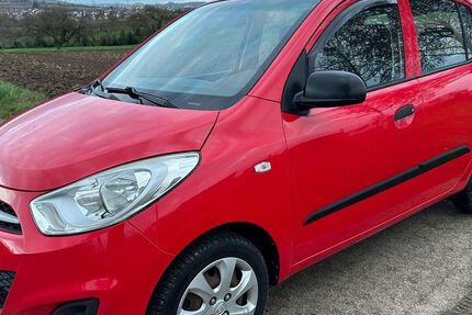 Hyundai i10 96.000 km 2.550 &euro; Bietigheim-Bissingen 74321
