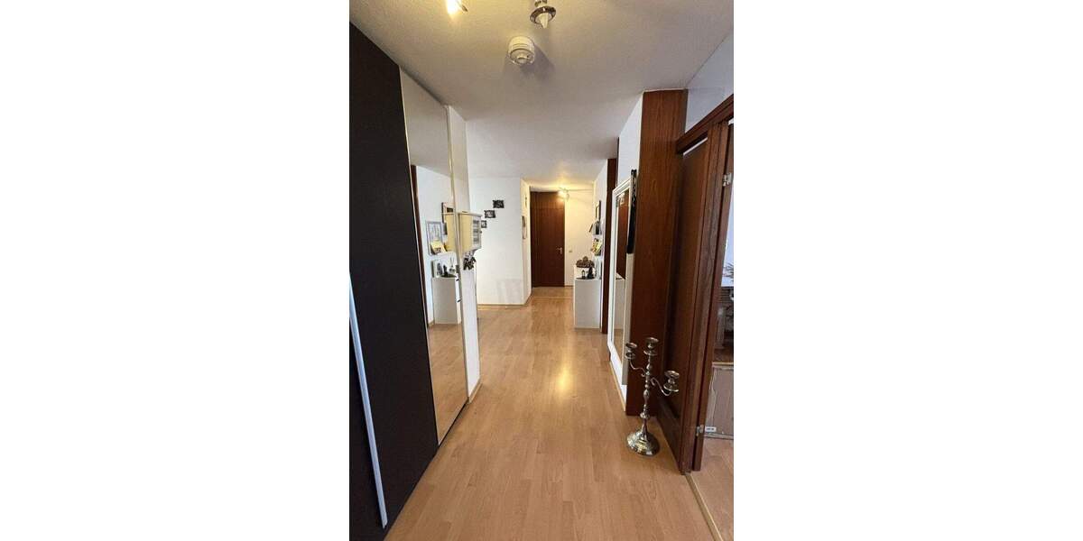 Etagenwohnung Ludwigsburg Ost - 4 Zimmer, 107 m&sup2;, 1.170&euro; | Angebot:24811547