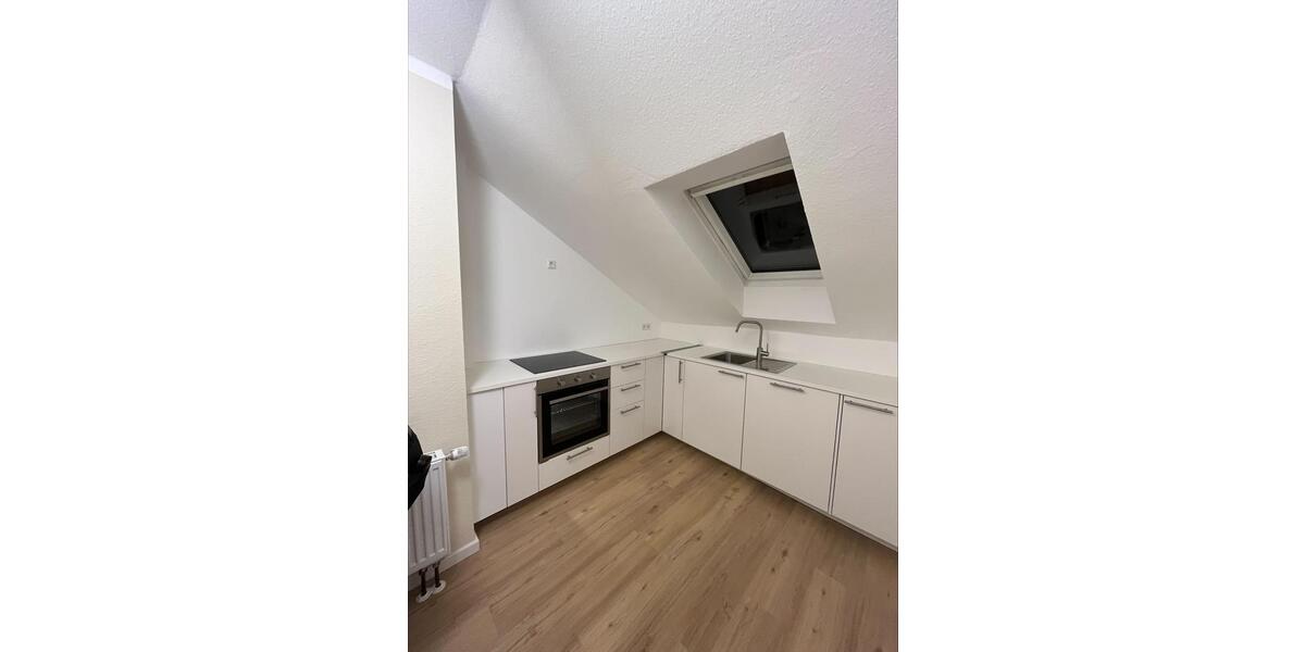 Dachgeschoßwohnung Stuttgart Neuwirtshaus - 2 Zimmer, 58 m&sup2;, 1.230&euro; | Angebot:25988249