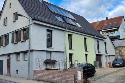 Haus Ludwigsburg Hoheneck - 20 Zimmer, 300 m&sup2;, 999.999&euro; | Angebot:25823883