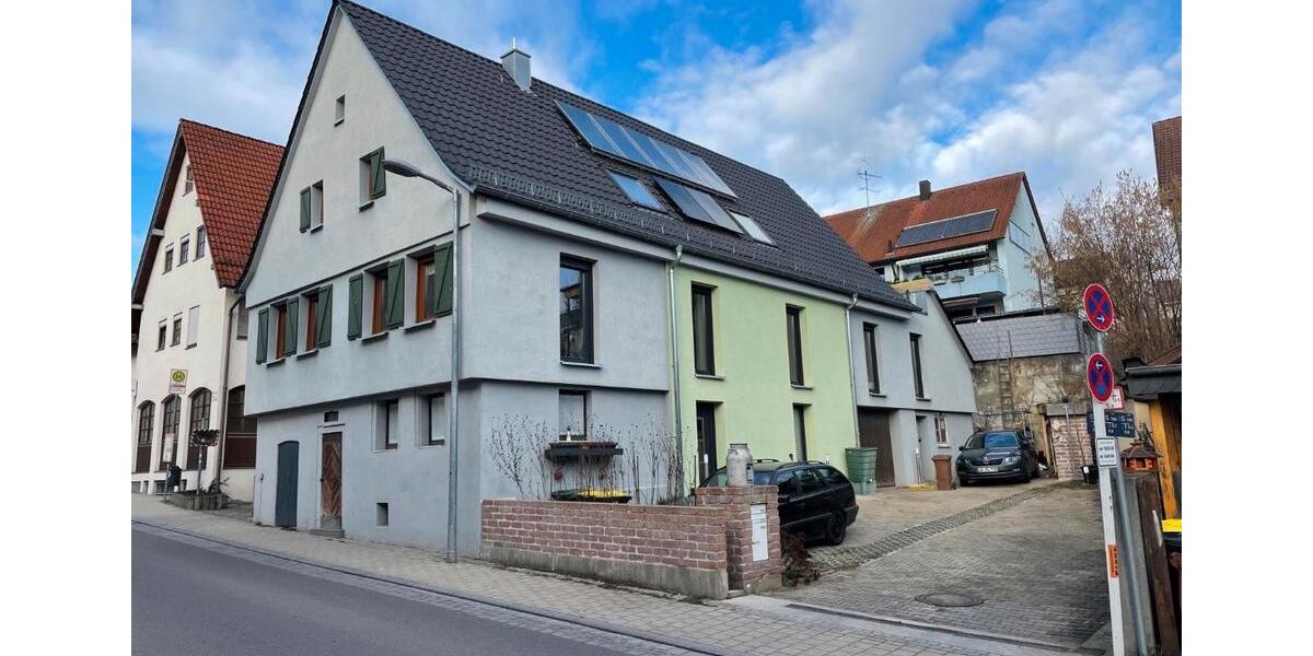 Mehrfamilienhaus, Wohnhaus Ludwigsburg Hoheneck - 20 Zimmer, 300 m&sup2;, 999.999&euro; | Angebot:25823883