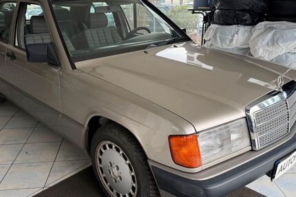 Mercedes-Benz 190 245.405 km 4.590 &euro; Nürtingen 72622