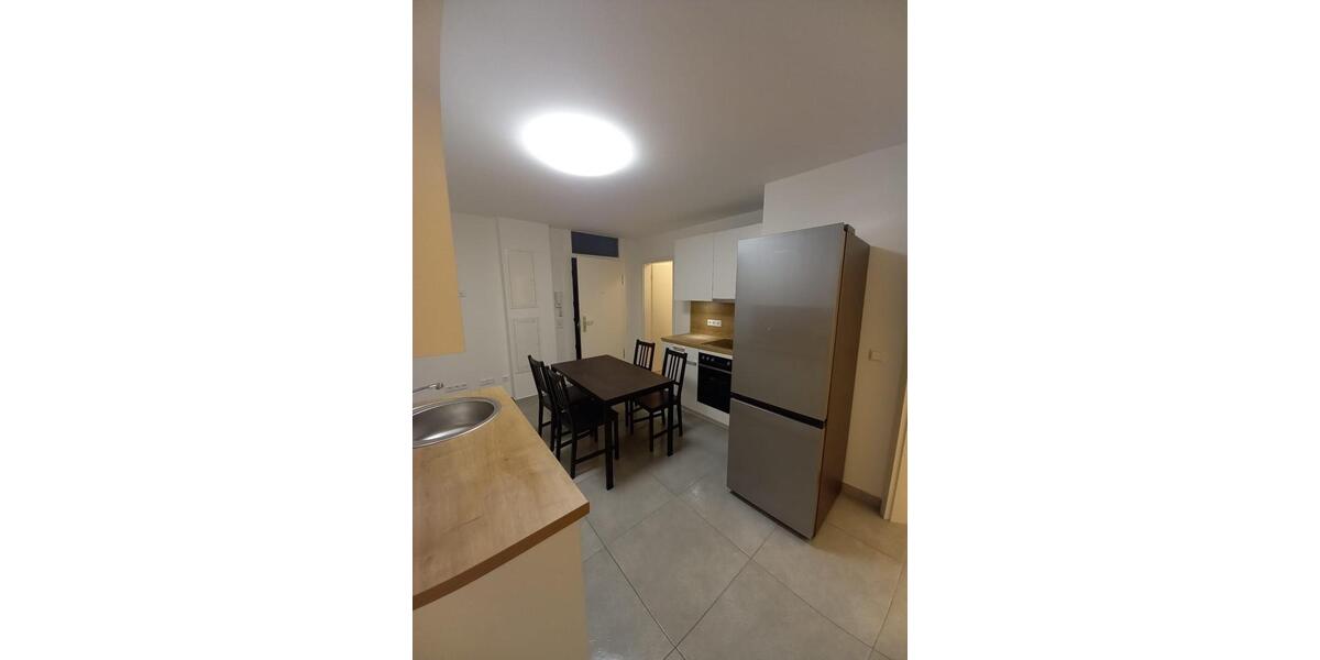 Erdgeschoßwohnung Stuttgart Stuttgart-West - 1 Zimmer, 20 m&sup2;, 590&euro; | Angebot:26368821