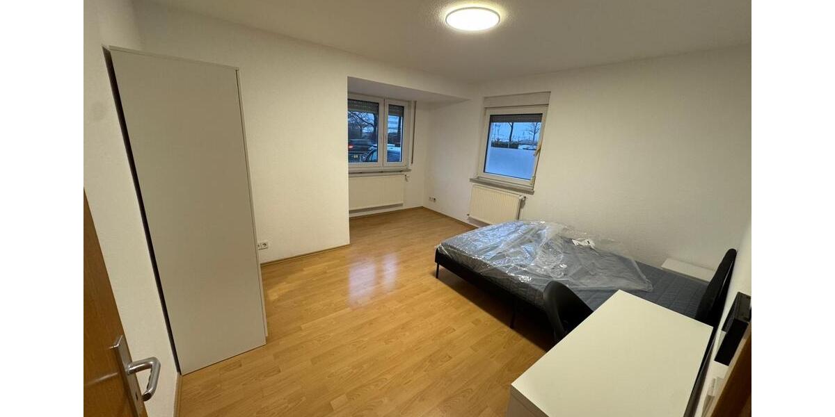 Erdgeschoßwohnung Ludwigsburg Pflugfelden - 1 Zimmer, 19 m&sup2;, 630&euro; | Angebot:25080105