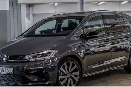 VW Touran 9.483 km 46.830 € Stuttgart-Wangen 70188