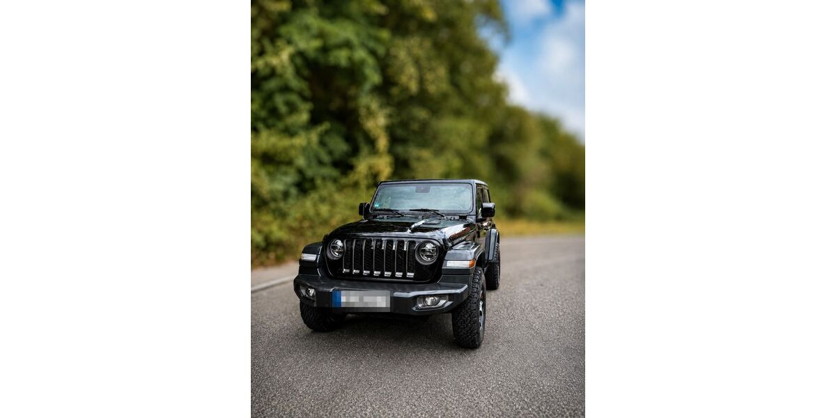 Jeep Wrangler 54.000 km 46.899 &euro; Stuttgart 70184