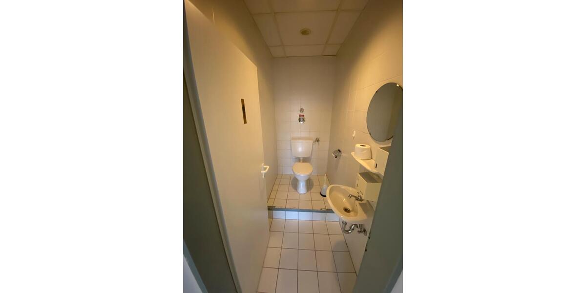 Gewerbeobjekt Tübingen Lustnau - 2.200&euro; | Angebot:24075665