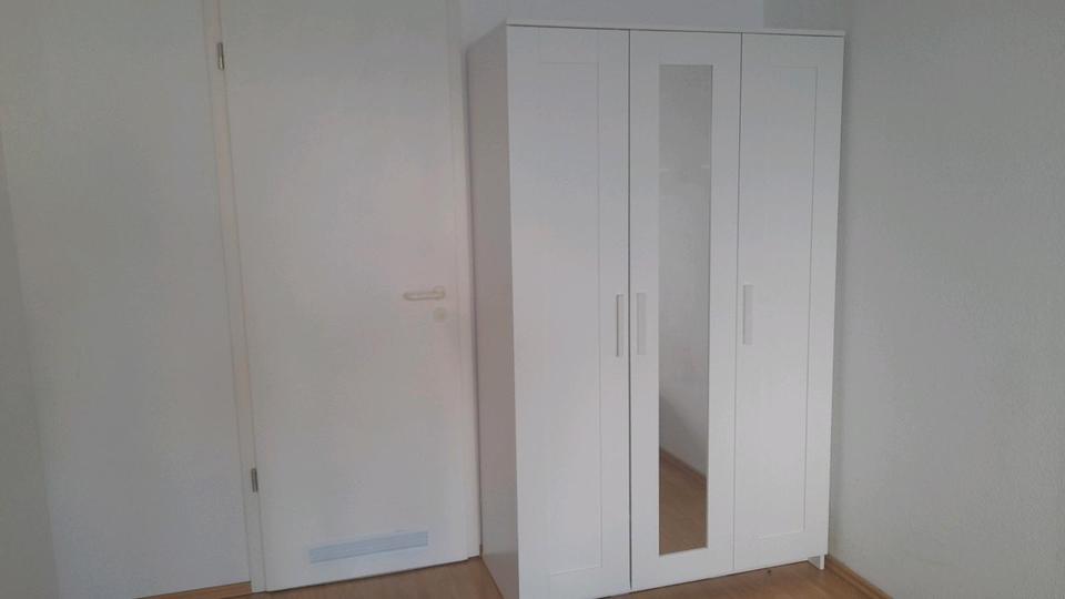 Erdgeschoßwohnung Stuttgart Feuerbach - 4 Zimmer, 90 m&sup2;, 1.700&euro; | Angebot:26409384