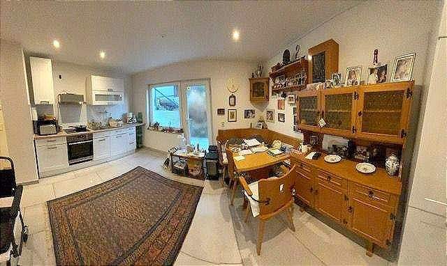 DHH mit Einliegerwohnung Sauna,Whirlpool 6 zimmer