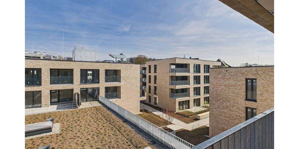 Etagenwohnung Sindelfingen Ost - 2 Zimmer, 71 m&sup2;, 1.320&euro; | Angebot:24029477