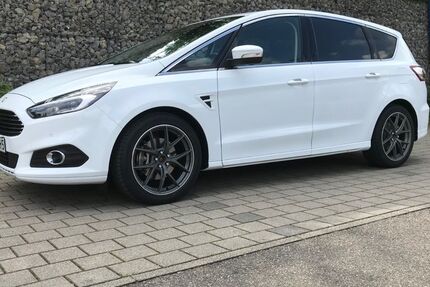 Ford S-Max 118.000 km 13.500 &euro; Heutensbach 71573