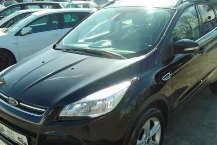Ford Kuga 243.000 km 4.950 &euro; Waiblingen (bei Stuttgart) 71332