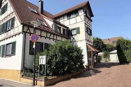 Haus zum Kaufen in Altdorf 590.000 € 238 m²