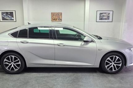 Opel Insignia 133.000 km 9.400 &euro; Asperg/Ludwigsburg bei Stuttgart 71679