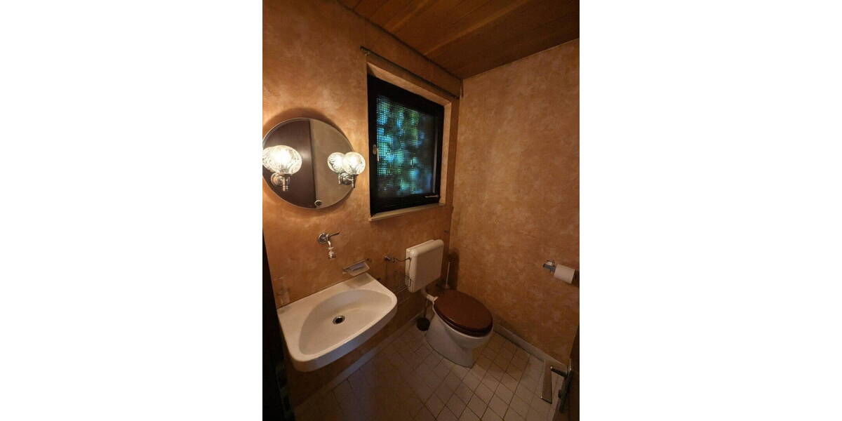 Bungalow Waiblingen Hegnach - 6 Zimmer, 140 m&sup2;, 570.000&euro; | Angebot:26788213