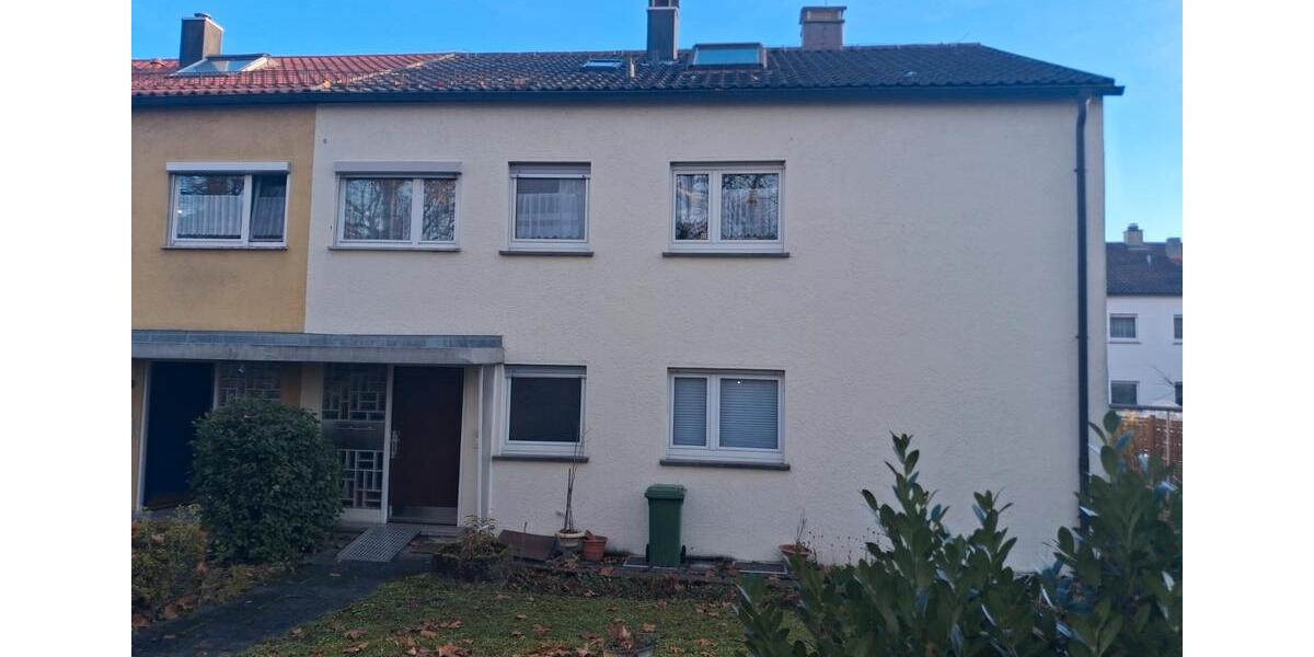 Mehrfamilienhaus, Wohnhaus Stuttgart Mühlhausen - 8 Zimmer, 188 m&sup2;, 649.000&euro; | Angebot:26749592