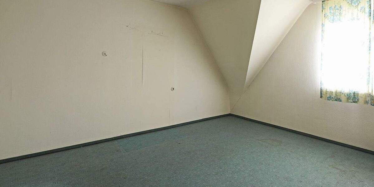 Einfamilienhaus Kernen-Stetten Stetten - 9 Zimmer, 212 m&sup2;, 330.000&euro; | Angebot:25302624