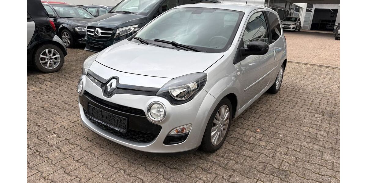 Renault Twingo 72.787 km 6.995 € Stuttgart 70597