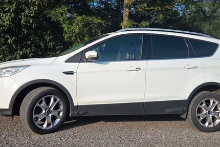 Ford Kuga 205.000 km 6.900 &euro; Nufringen 71154