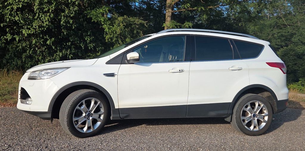 Ford Kuga 205.000 km 6.900 &euro; Nufringen 71154
