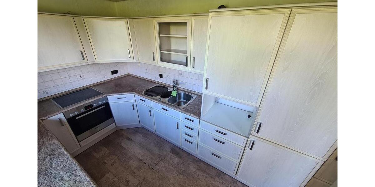 Etagenwohnung Frickenhausen - 4 Zimmer, 90 m&sup2;, 1.340&euro; | Angebot:24981180