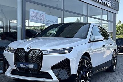 BMW iX 6.720 km 68.900 &euro; Vaihingen / Enz 71665