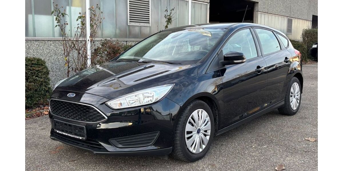 Ford Focus 67.667 km 6.850 € Waiblingen 71334