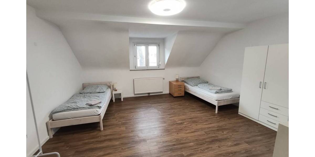 Mehrfamilienhaus, Wohnhaus Ludwigsburg / Pflugfelden Pflugfelden - 1 Zimmer, 304 m&sup2;, 879.000&euro; | Angebot:26205720