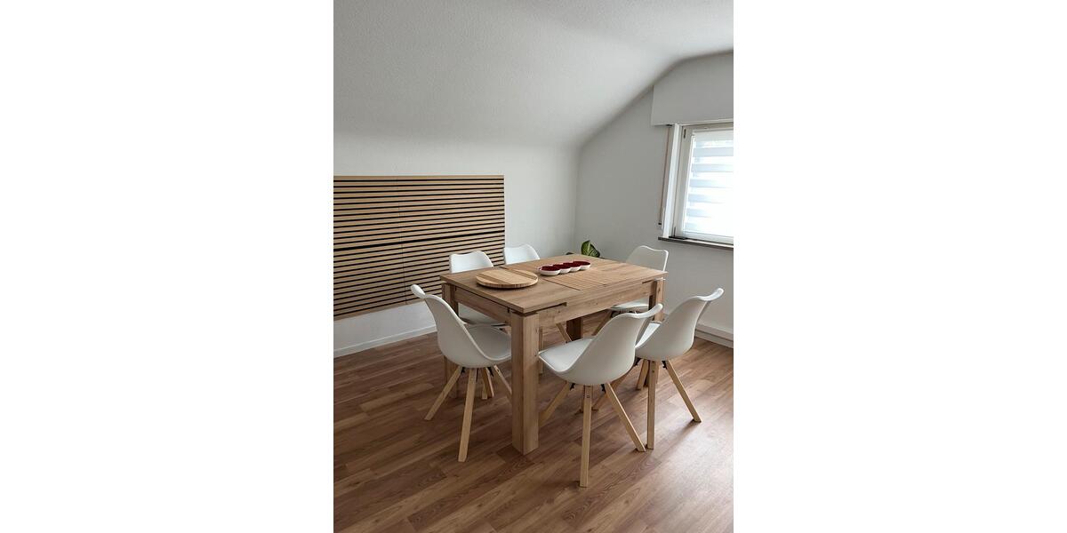 Dachgeschoßwohnung Waiblingen Bittenfeld - 2 Zimmer, 31 m&sup2;, 670&euro; | Angebot:25451993