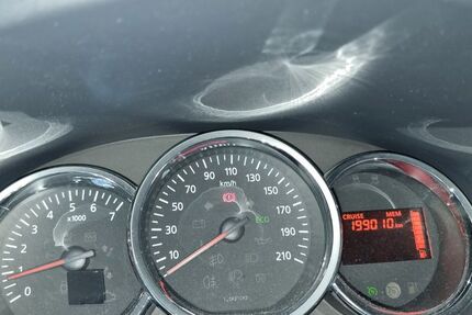 Dacia Logan 198.000 km 4.000 &euro; Esslingen 73728