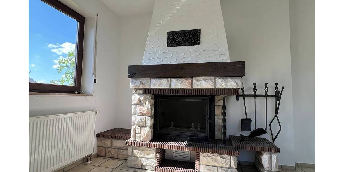 Einfamilienhaus Schwieberdingen - 8 Zimmer, 202 m&sup2;, 950.000&euro; | Angebot:25706113