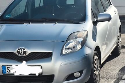 Toyota Yaris 148.563 km 3.000 &euro; Stuttgart 70599